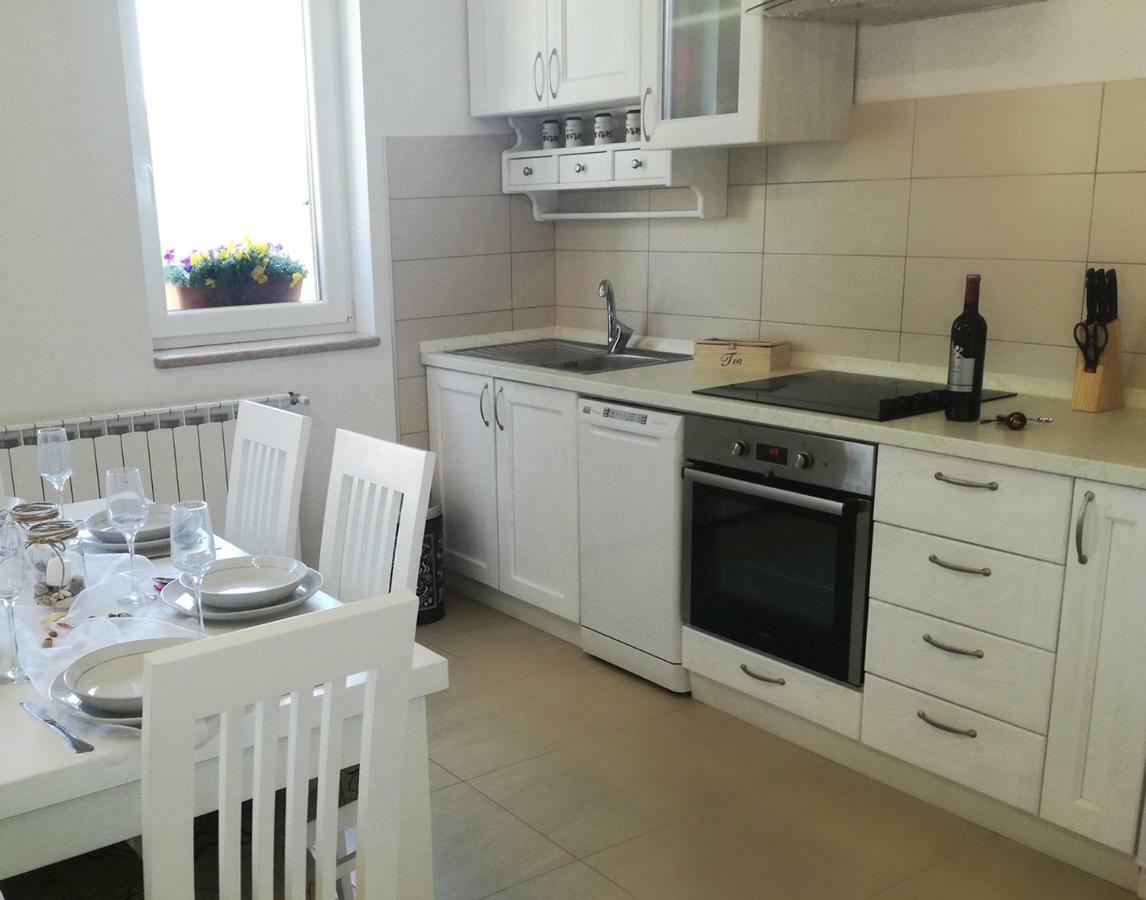 Apartment Luce Pićan المظهر الخارجي الصورة